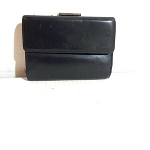 Coach  vinyBlack Leather Wallet